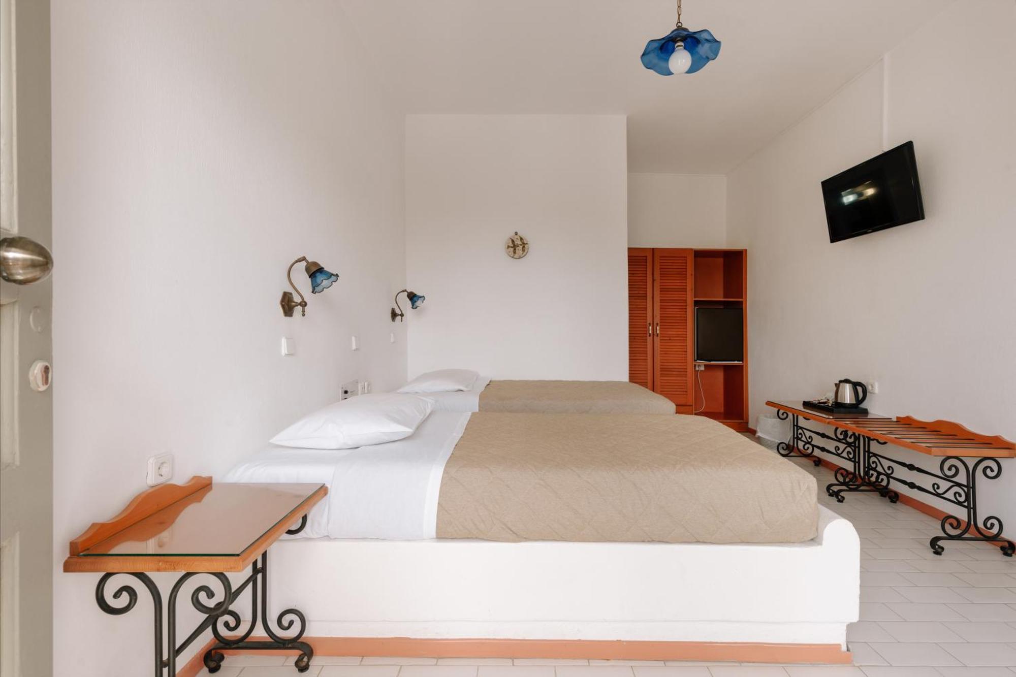 Pnoi Hotel Logaras Cameră foto